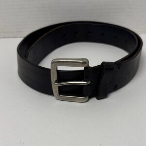 AMERICAN EAGLE Men's‎ Black Leather Belt with Silver Buckle Classic Minor Scuffs